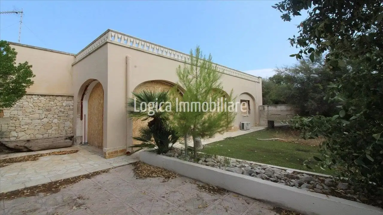 Villa in vendita a Lecce