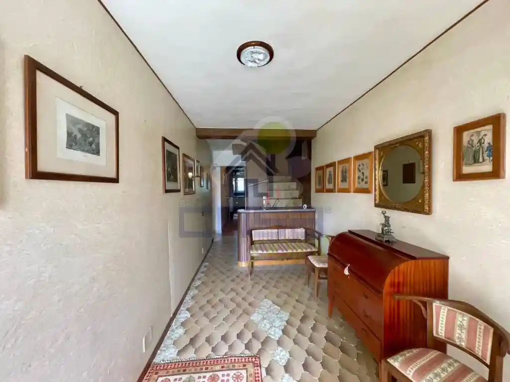 Casa indipendente in vendita a Ziano Piacentino