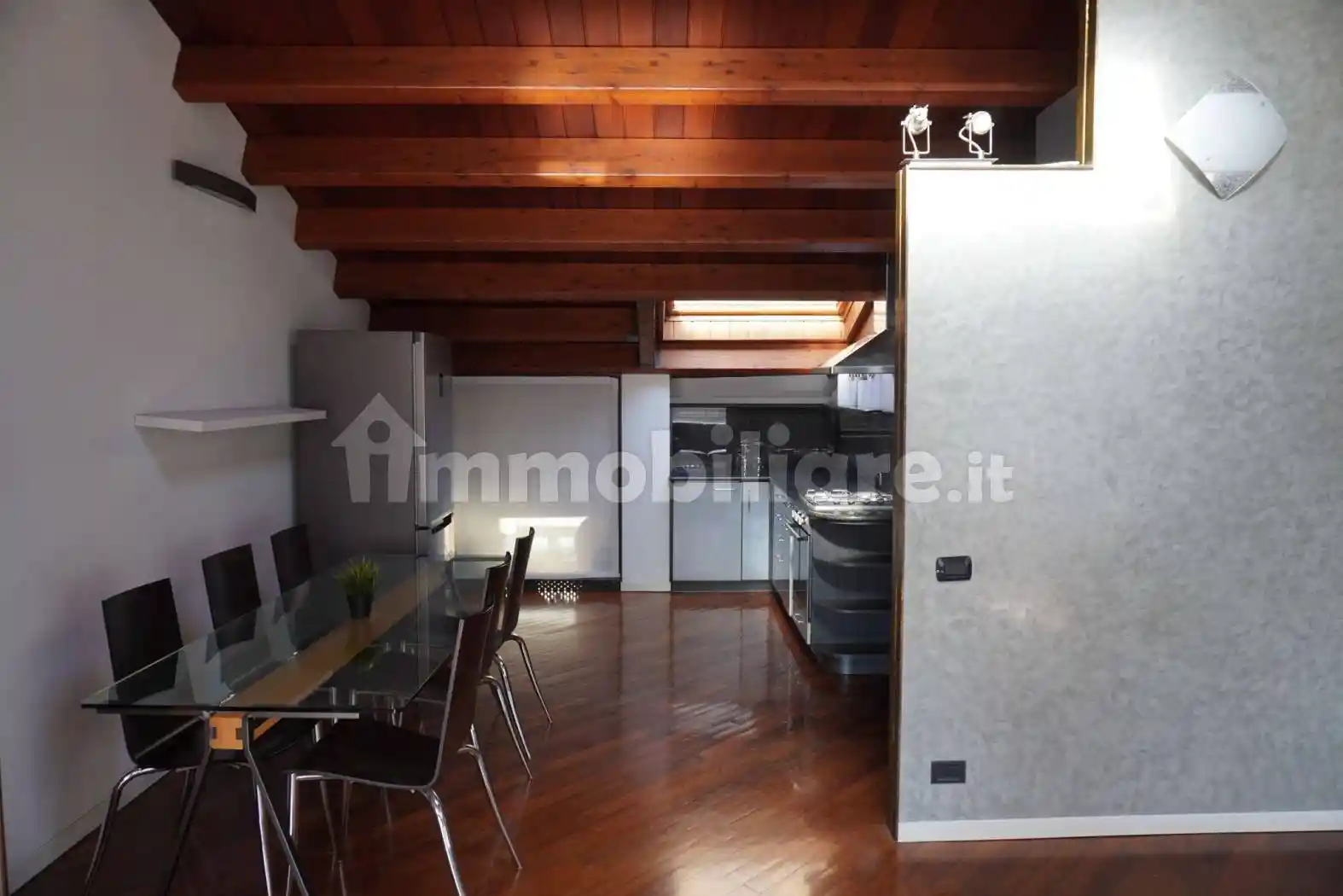 Mansarda piazza dei Cavalli, Centro Storico, Piacenza - foto 3