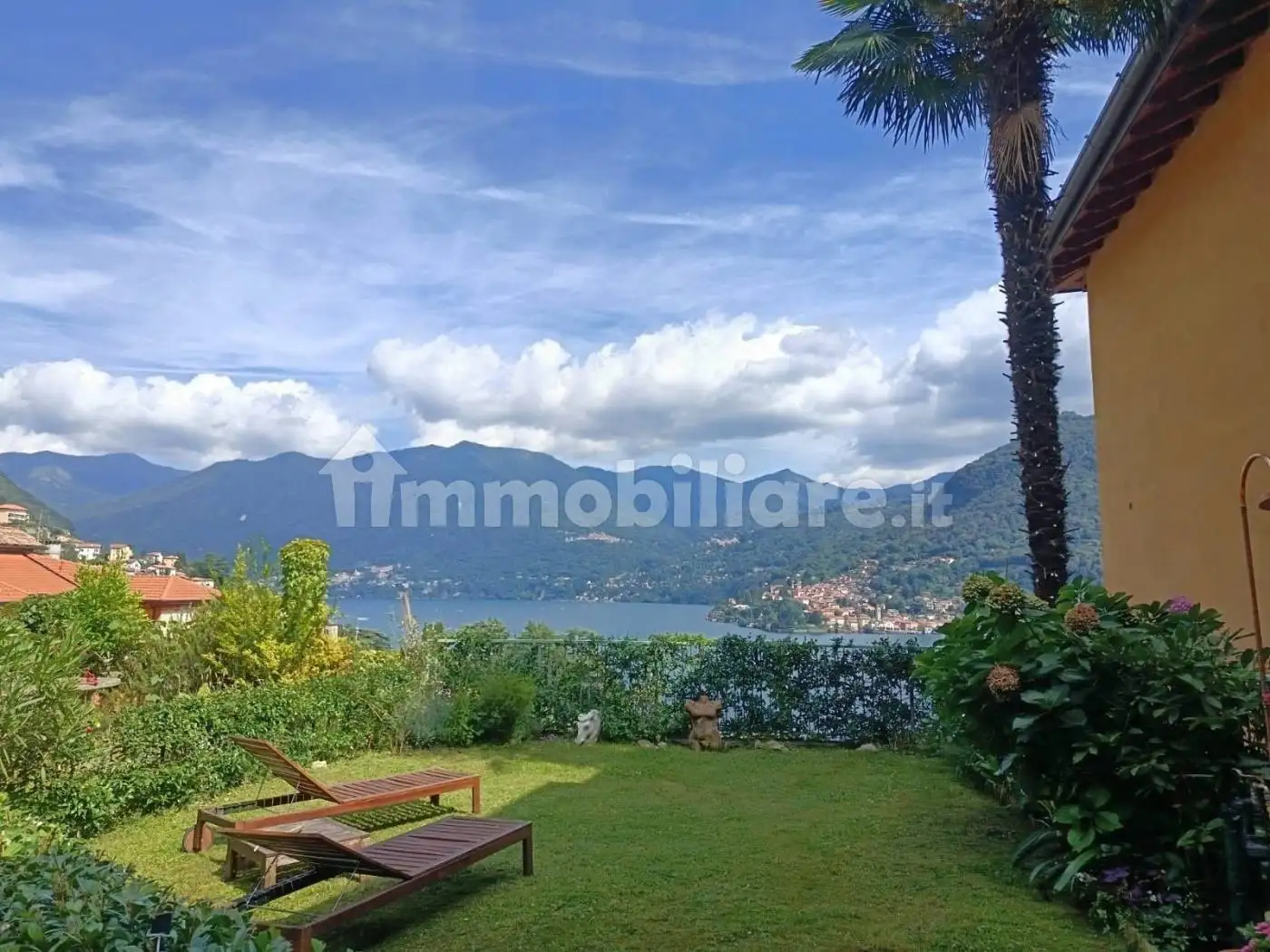 Villa in vendita a Moltrasio