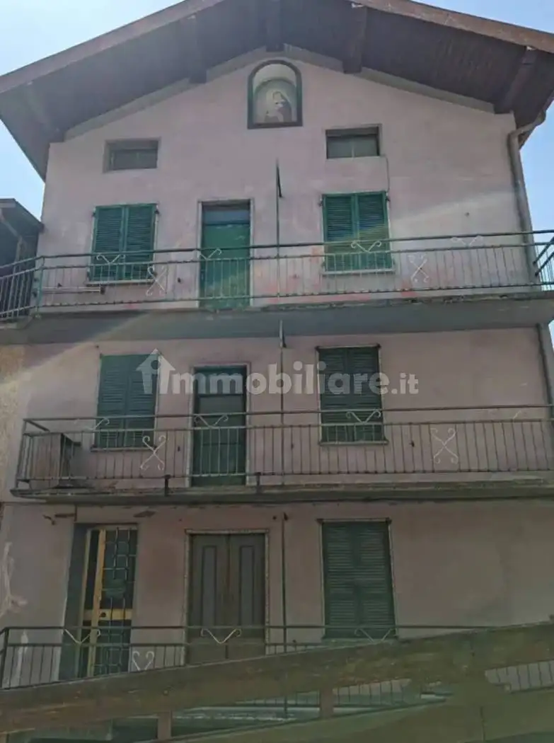 Casa indipendente in vendita a Cimbergo