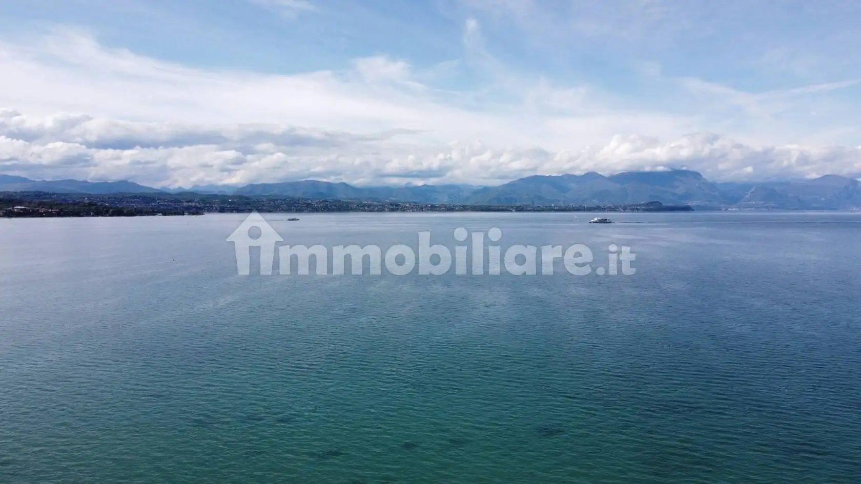 Appartamento in affitto a Desenzano del Garda