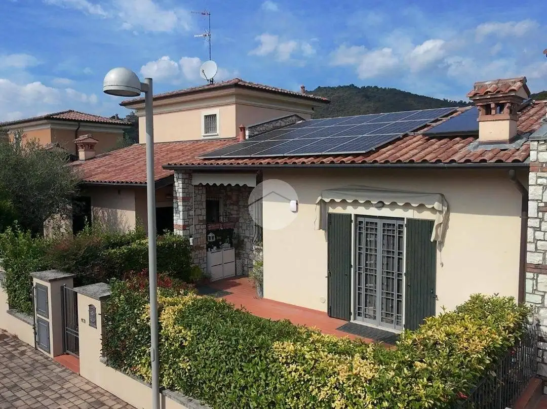 Appartamento in vendita a Rodengo Saiano