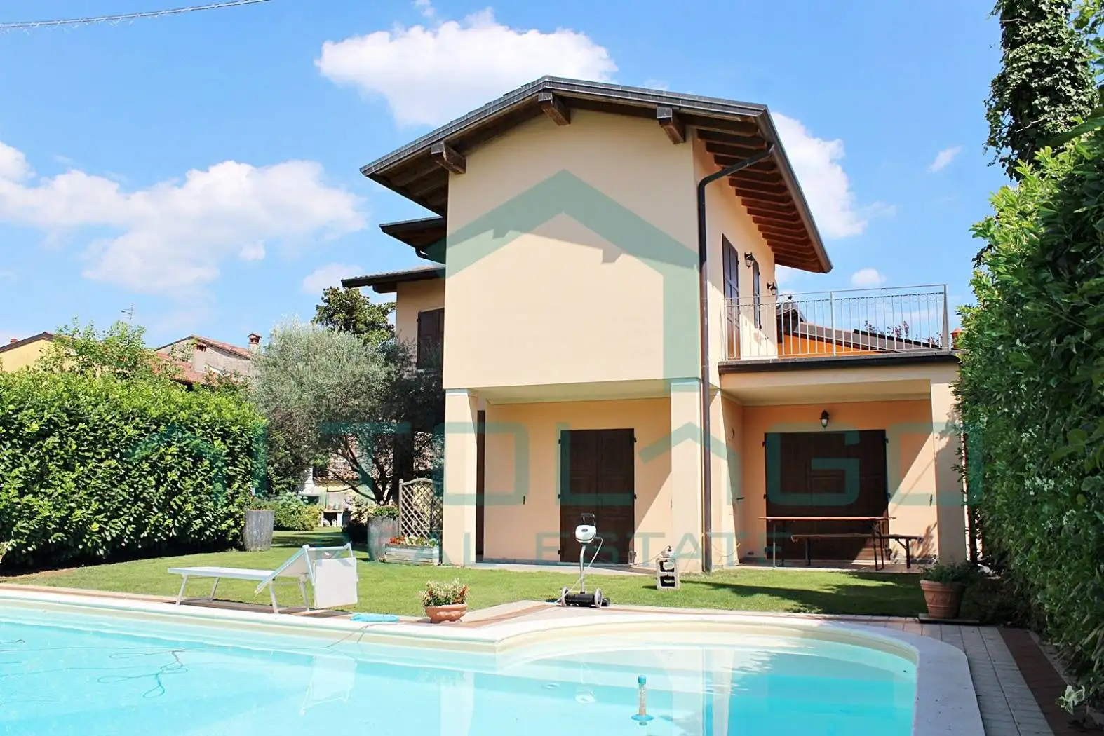 Villa in vendita a Calvagese della Riviera