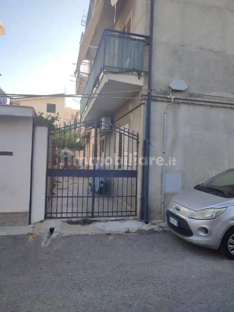 Trilocale via Alcide De Gasperi 37, Centro, Siderno - foto 3