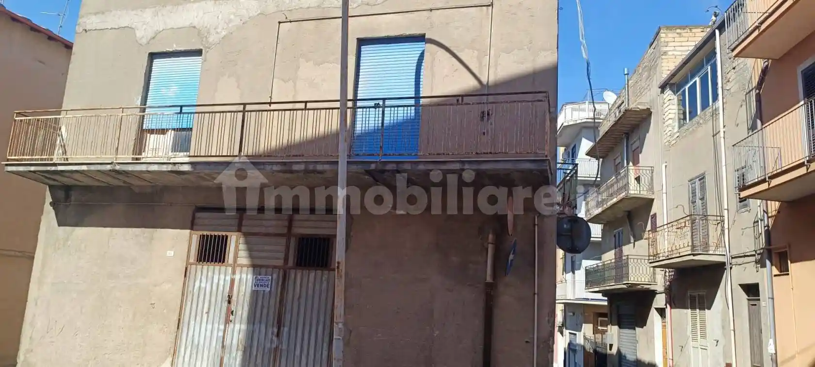 Casa indipendente in vendita a Palma di Montechiaro