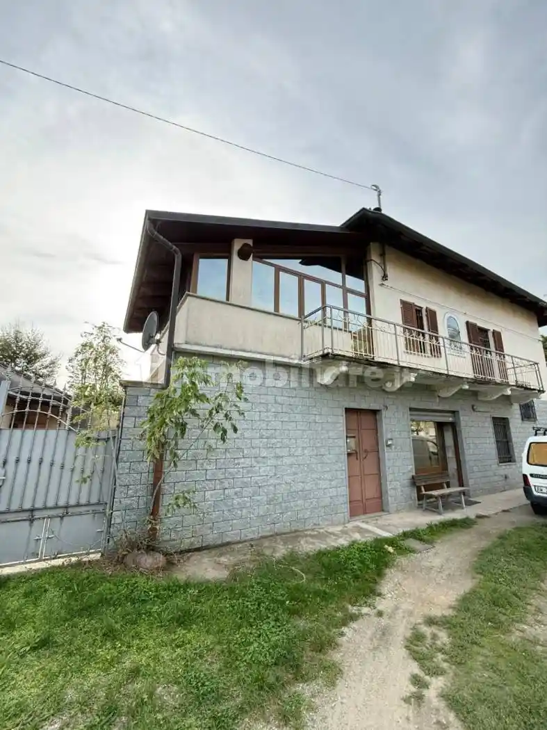 Appartamento via 25 Luglio 79, San Giusto Canavese - foto 2
