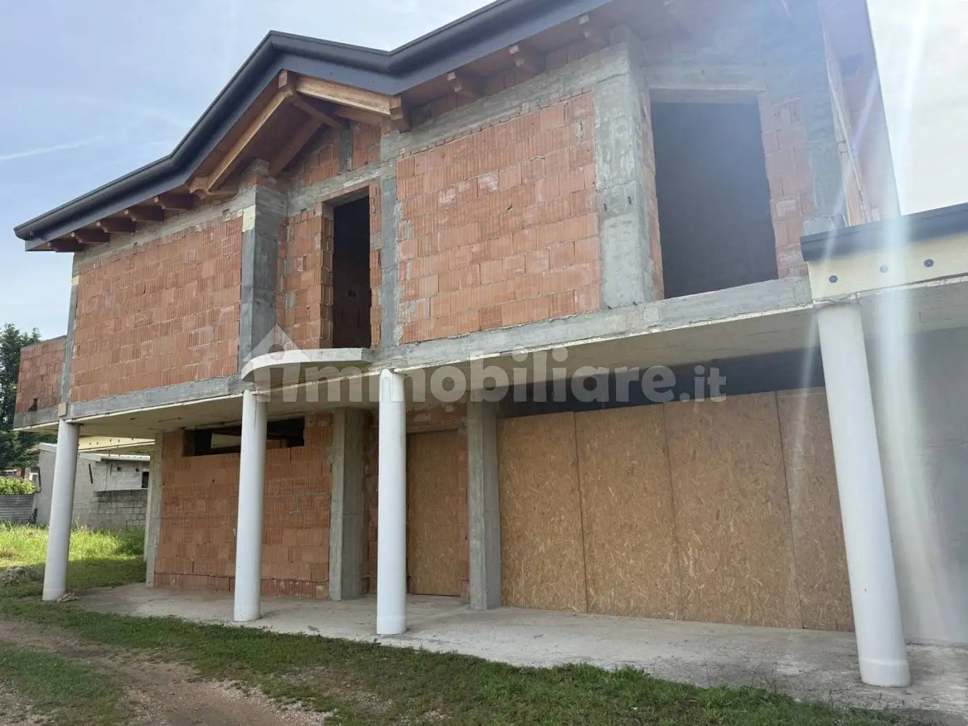 Villa in vendita a Isola Rizza