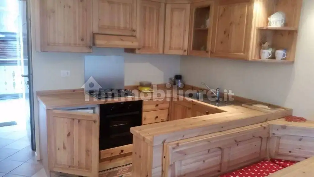 Appartamento in affitto a Temù