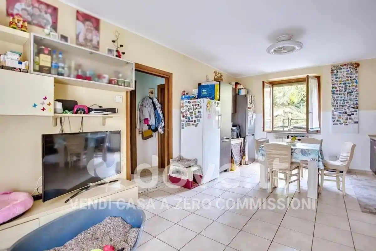 Appartamento in vendita a Laveno-Mombello