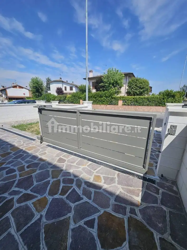 Villa a schiera via Po 2, Asola - foto 5