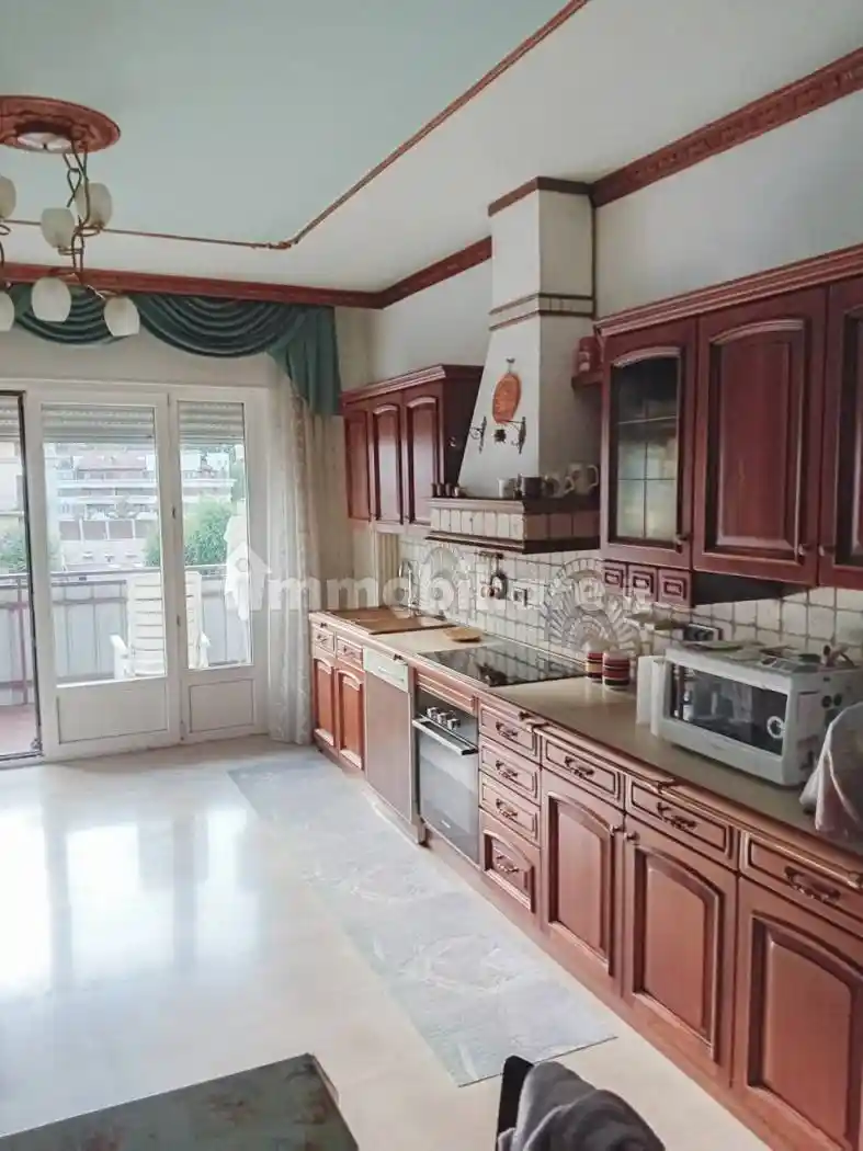 Quadrilocale via Giuseppe Verdi 15, Semicentro, Trento - foto 3