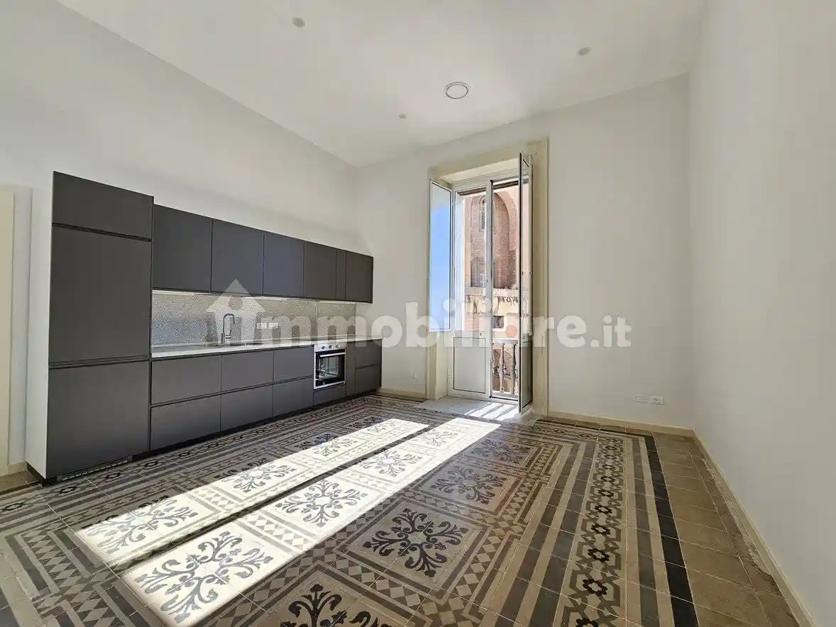 Appartamento in affitto a Taranto