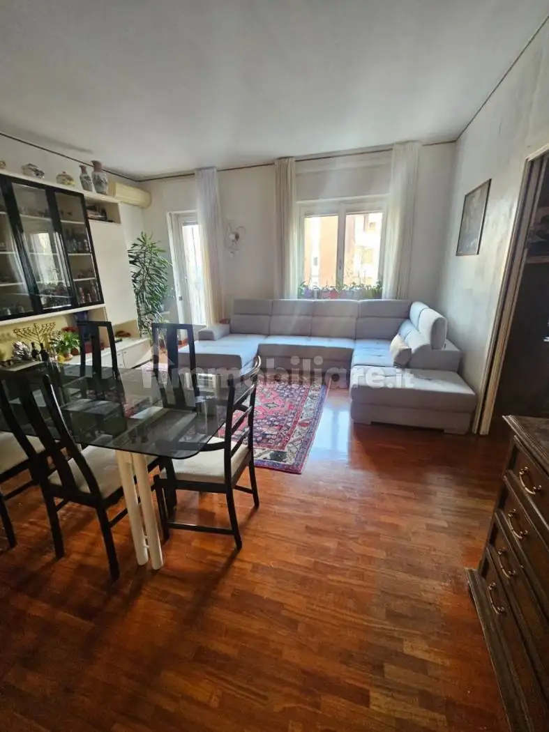 Apartment in vendita a Milan
