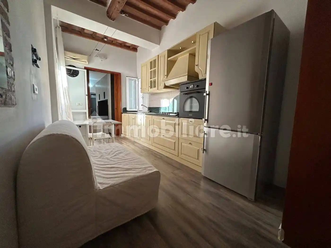 Appartamento in vendita a Livorno