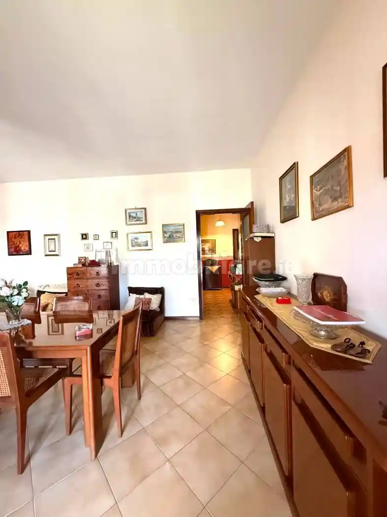 Quadrilocale via Francesco Petrarca 59, Centurano, Caserta - foto 2