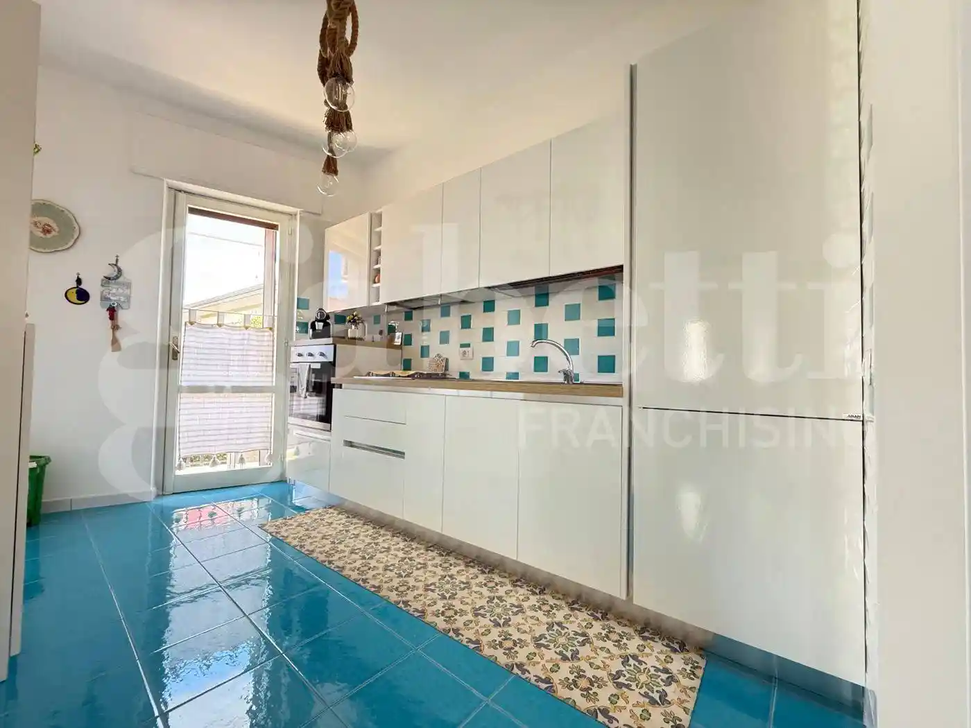 Appartamento in vendita a Minturno