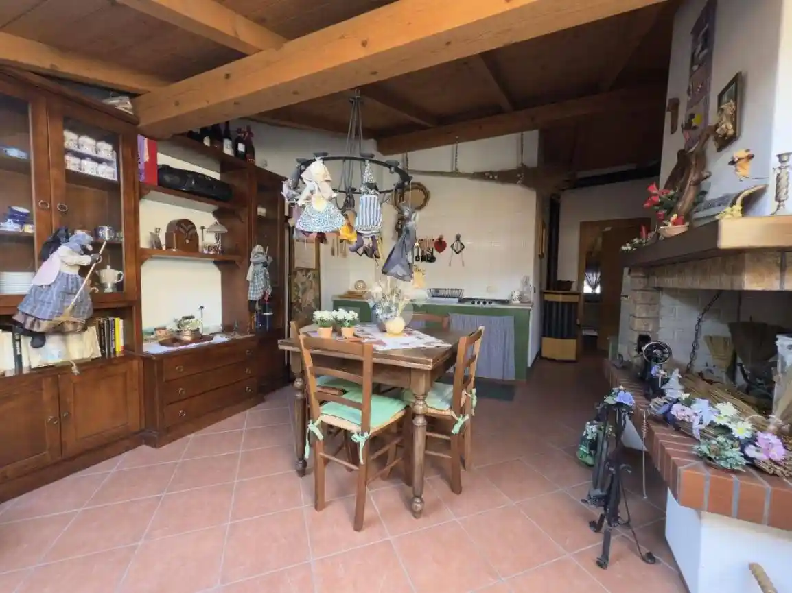 Bilocale via Sondi 19, Castello dell'Acqua - foto 3