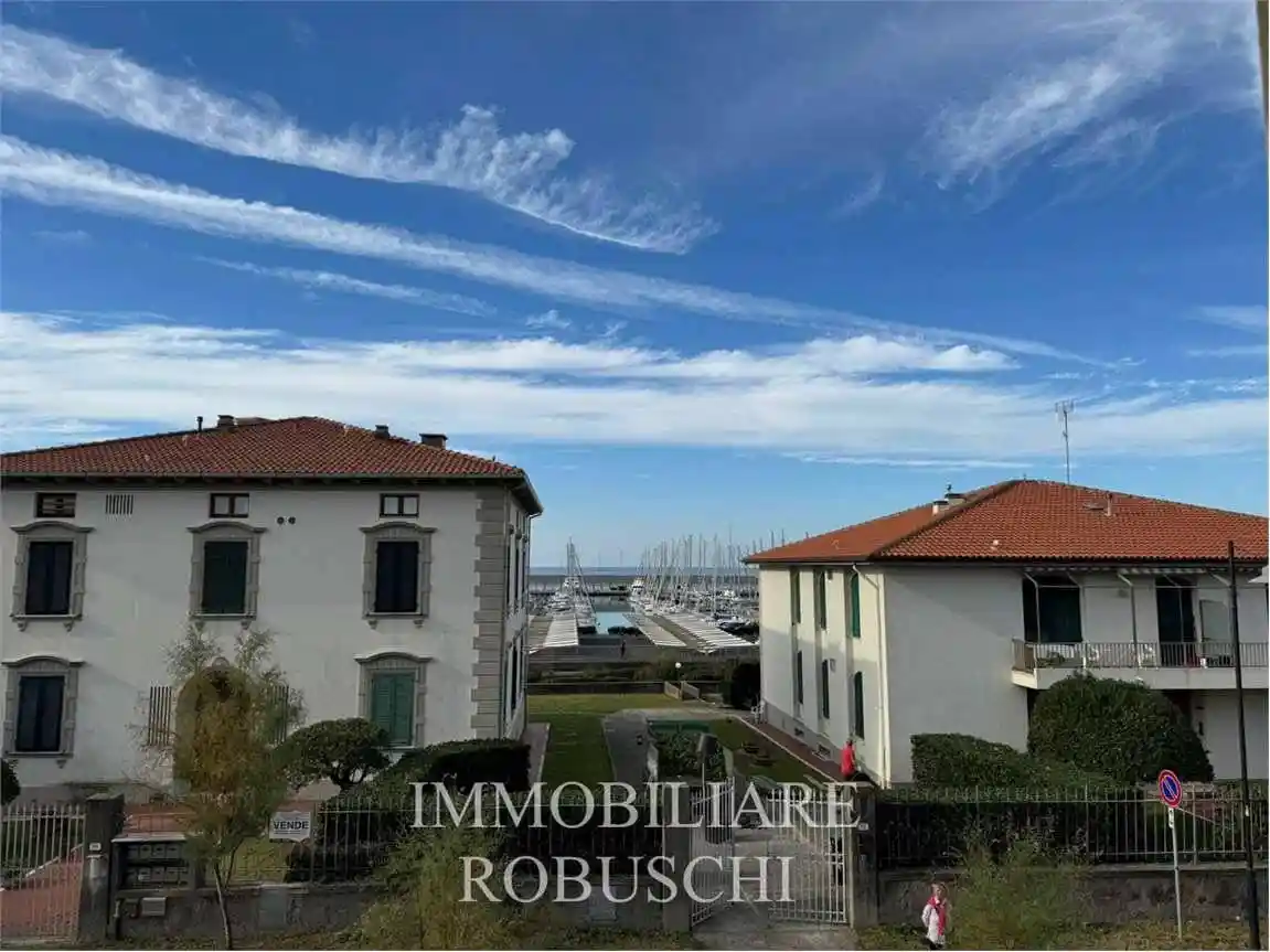 Appartamento in vendita a Rosignano Marittimo