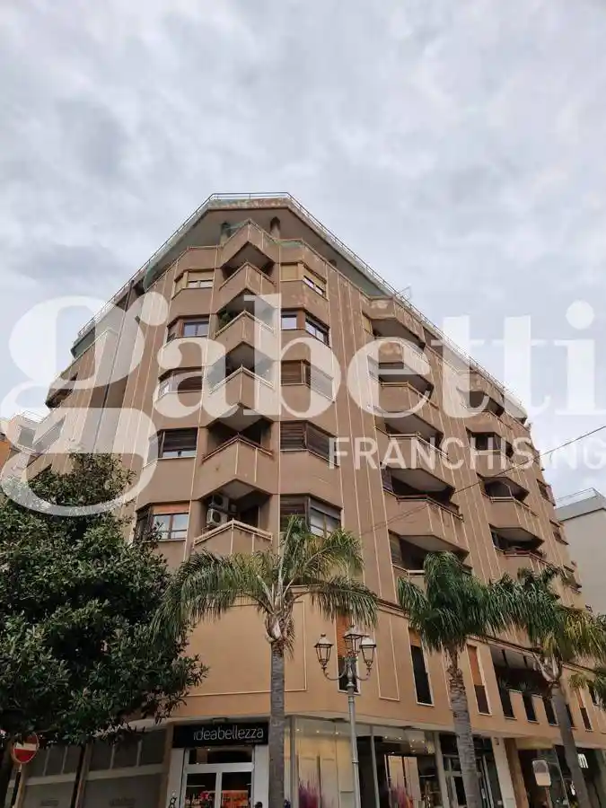 Appartamento in vendita a Brindisi