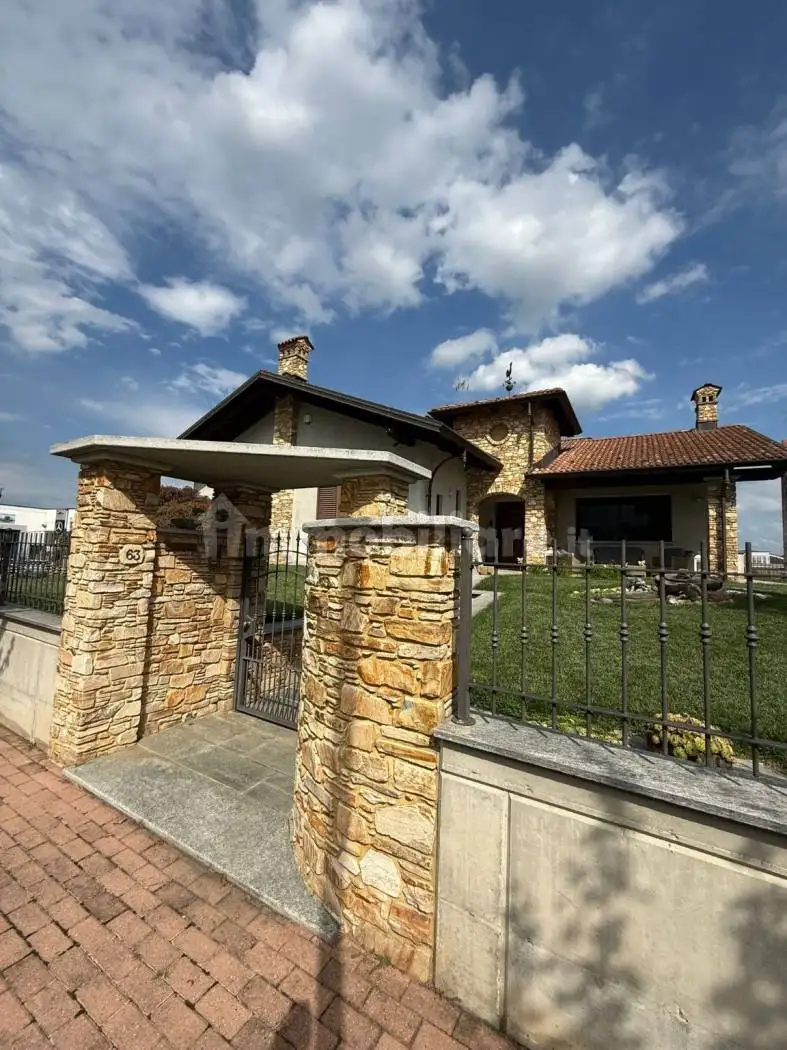 Villa in vendita a Villafranca Piemonte