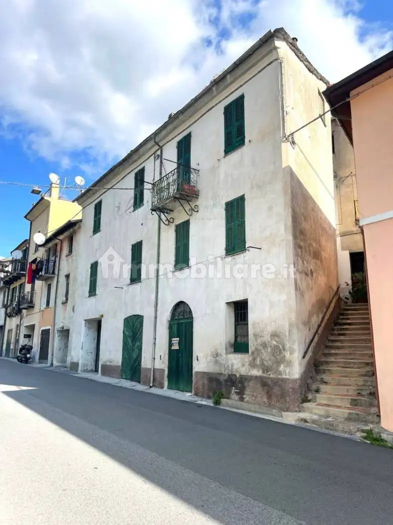 Rustico - Casale in vendita a Pieve di Teco