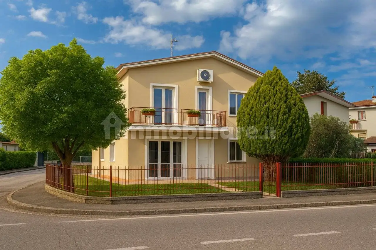 Casa indipendente in vendita a Pozzonovo