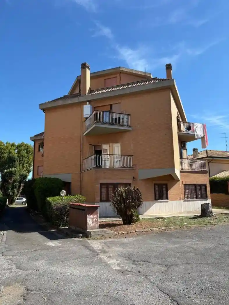 Quadrilocale via Anagnina, Anagnina, Roma - foto 3