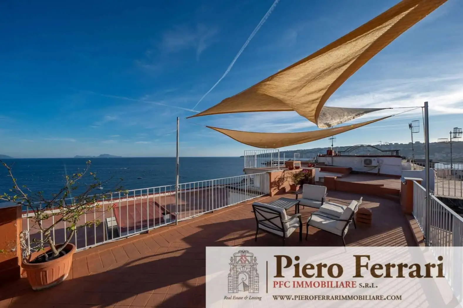 Attico - Mansarda in vendita a Napoli