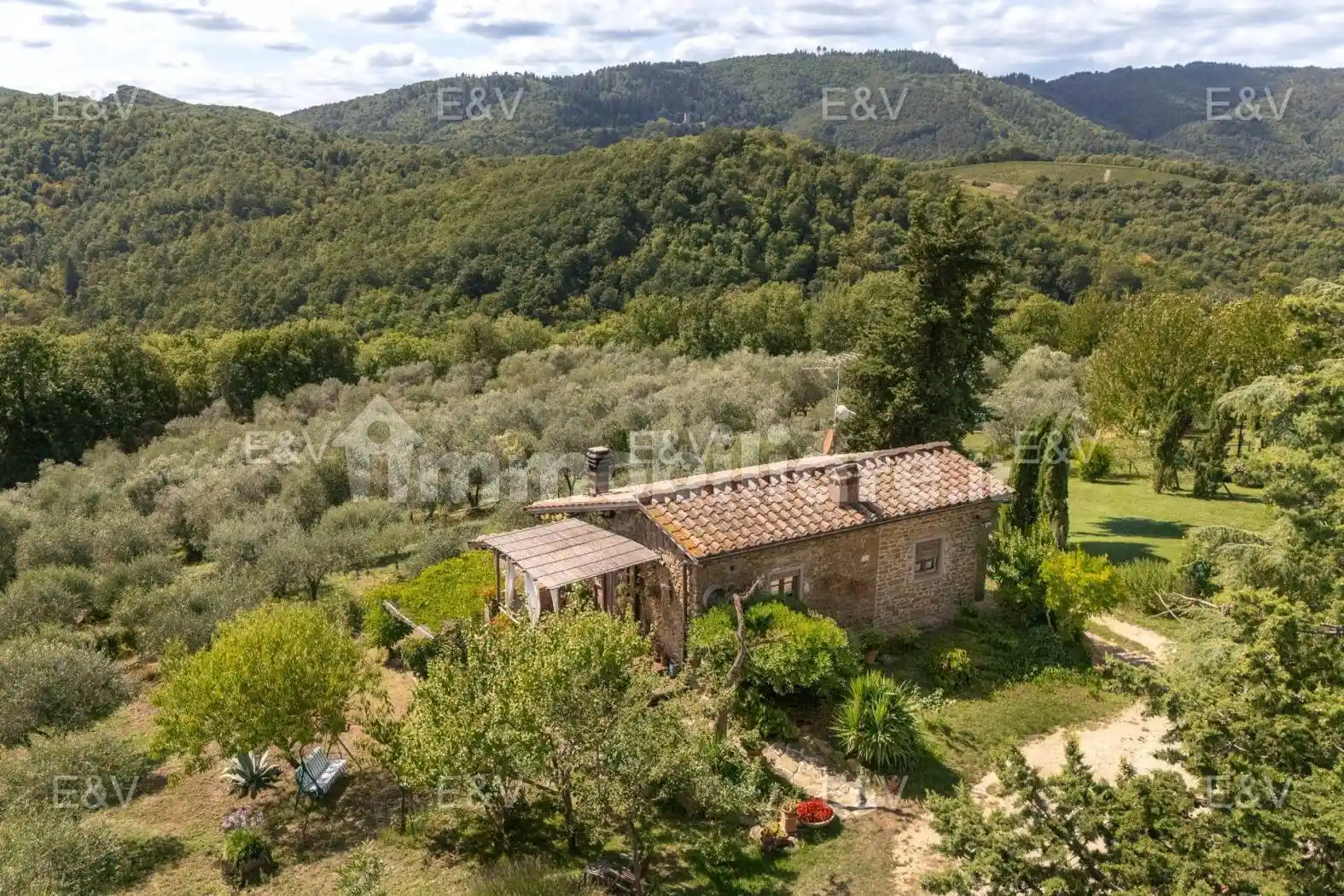 Rustico - Casale in vendita a Cavriglia
