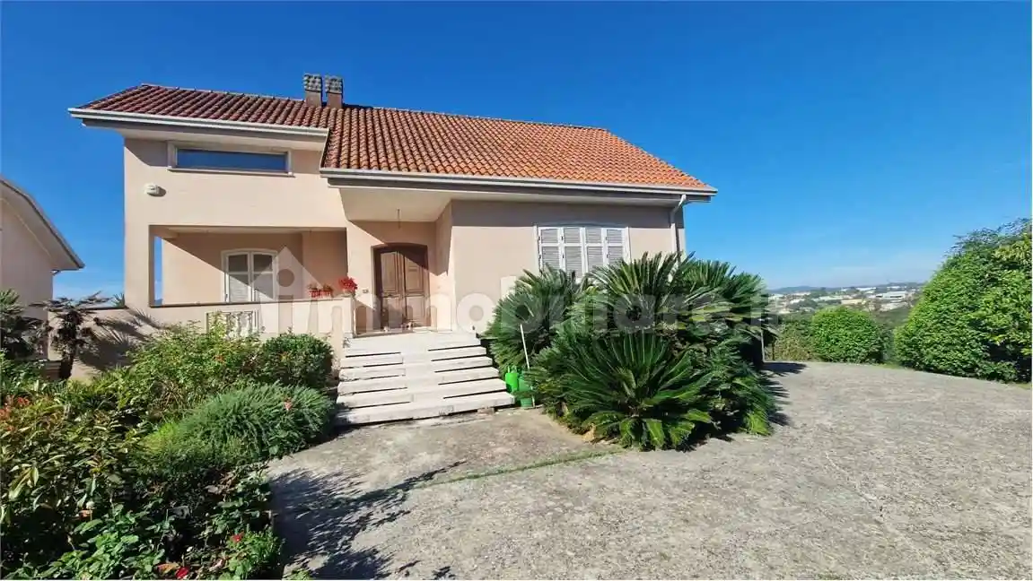 Villa in vendita a Frosinone