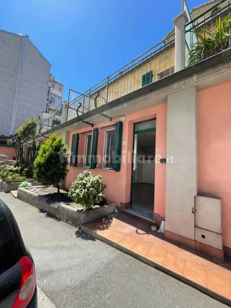 Appartamento in vendita a Savona