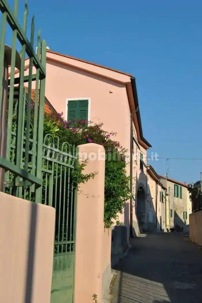 Villa in vendita a Savona