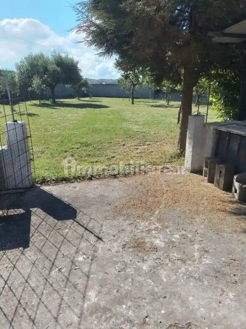 Villa unifamiliare via Levrisi No Number, Vibo Valentia - foto 2