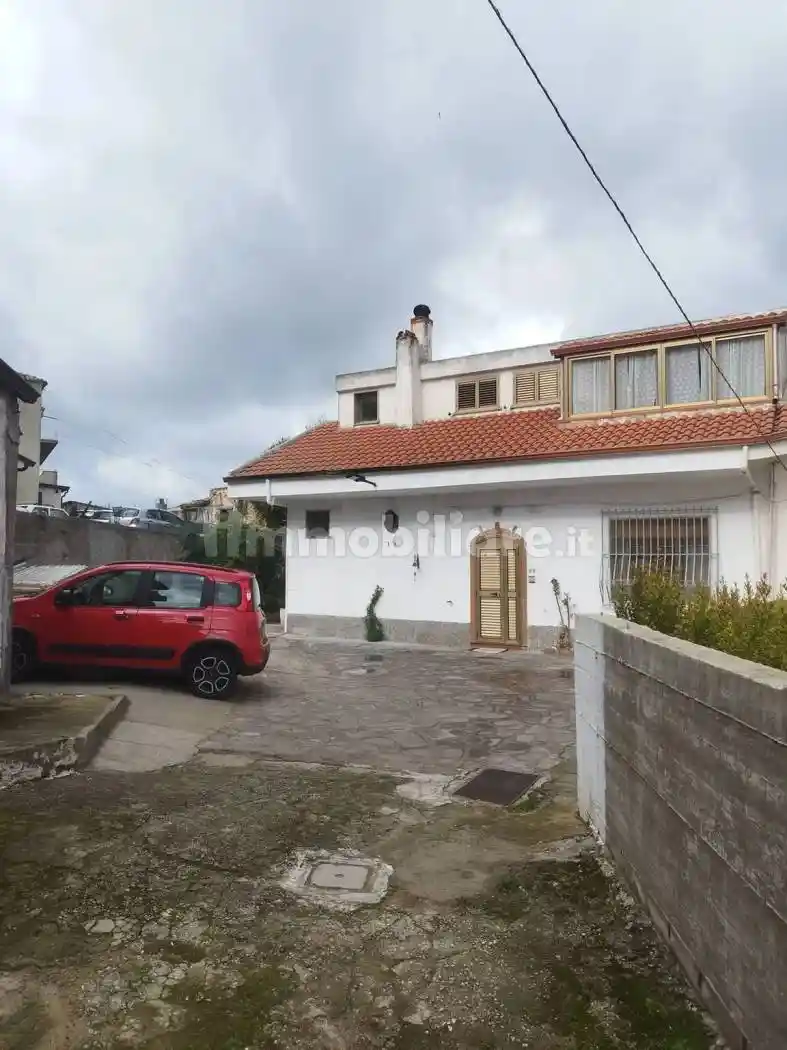 Villa unifamiliare via Lazio No Number, Vibo Valentia - foto 2