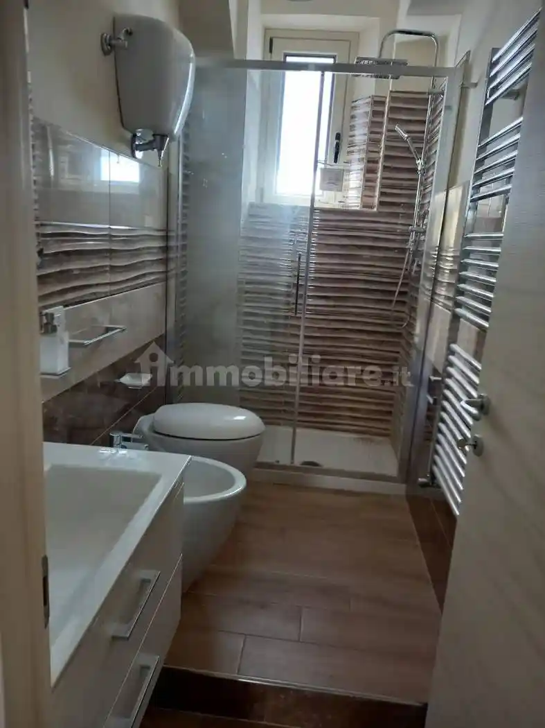 Bilocale viale Giacomo Matteotti No Number, Centro, Vibo Valentia - foto 3