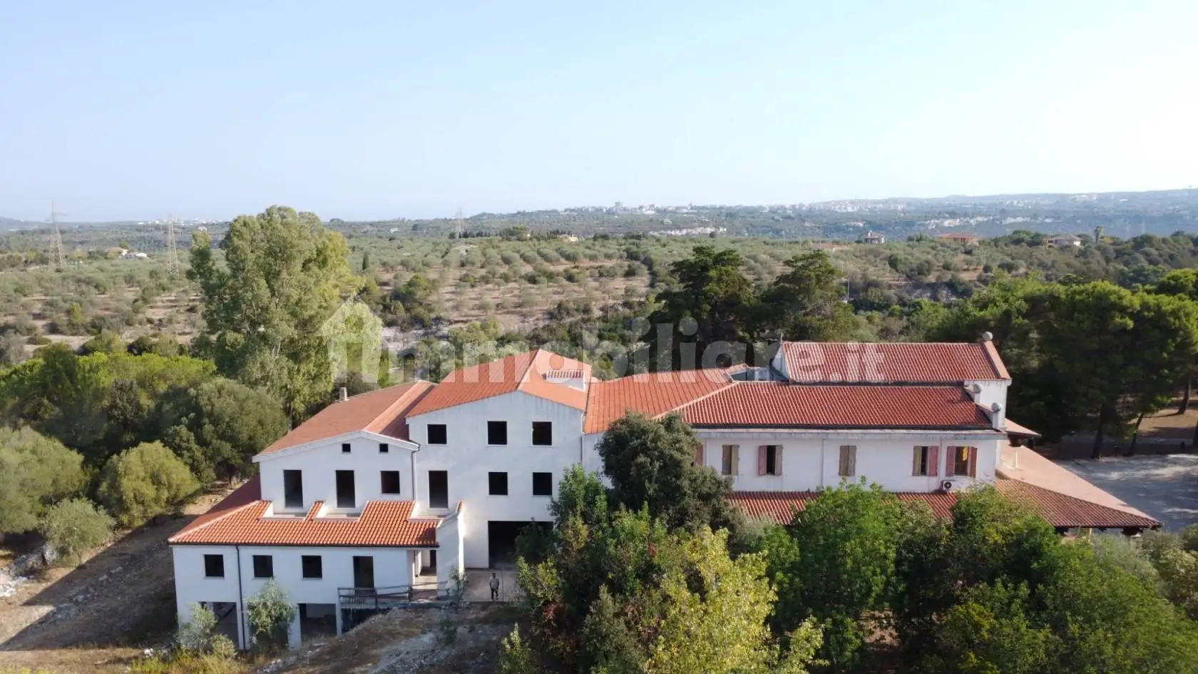 Palazzo - Edificio in vendita a Sassari