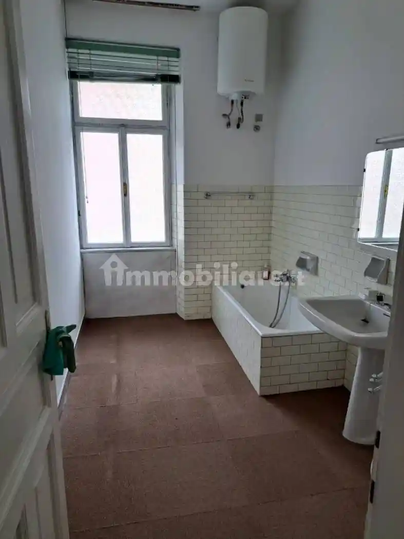 Trilocale via della Cervara 13, Semicentro, Trento - foto 3