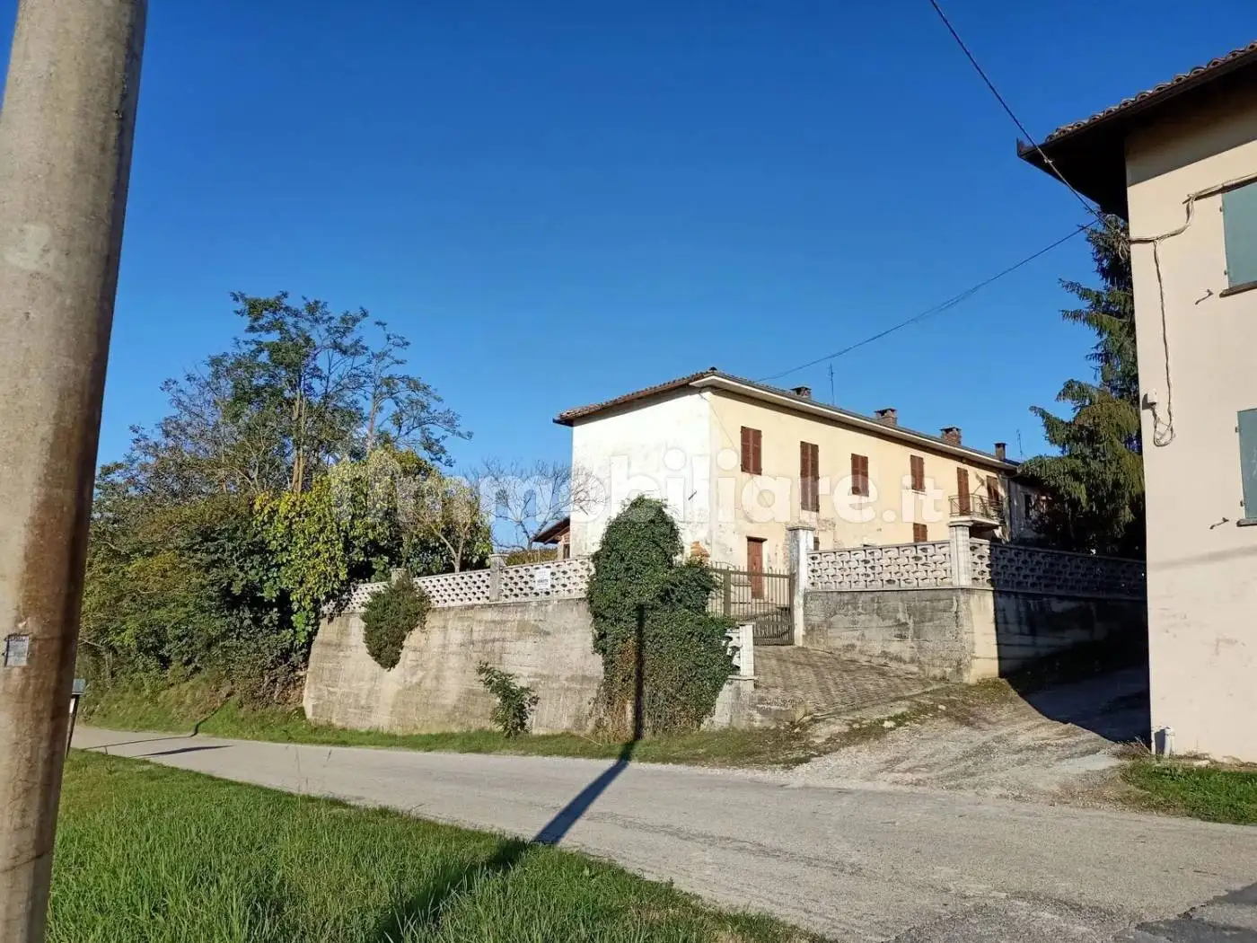 Rustico - Casale in vendita a Agliano Terme
