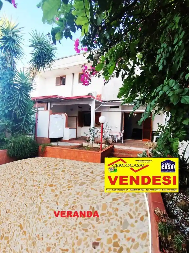 Villa in vendita a Maruggio