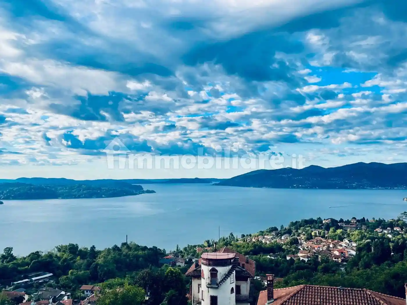 Villa in vendita a Ghiffa