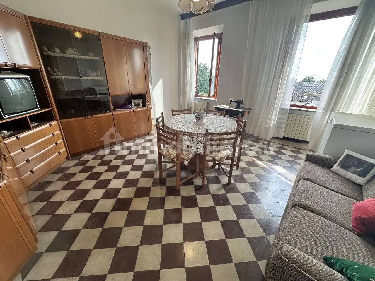 Appartamento in vendita a Castelvetro Piacentino