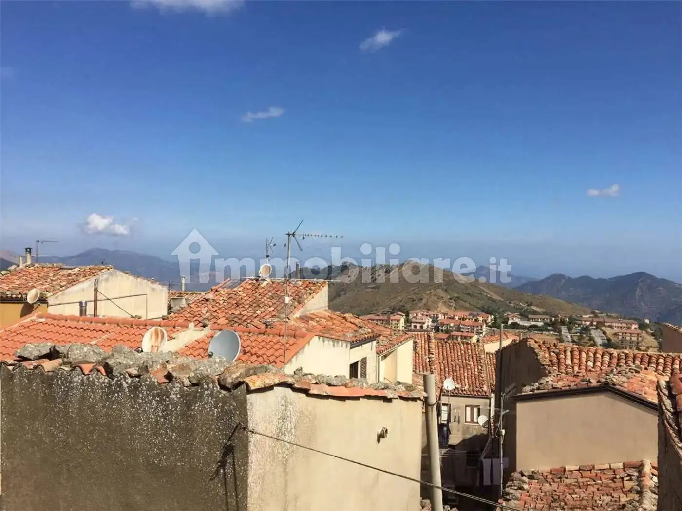 Villa in vendita a Geraci Siculo