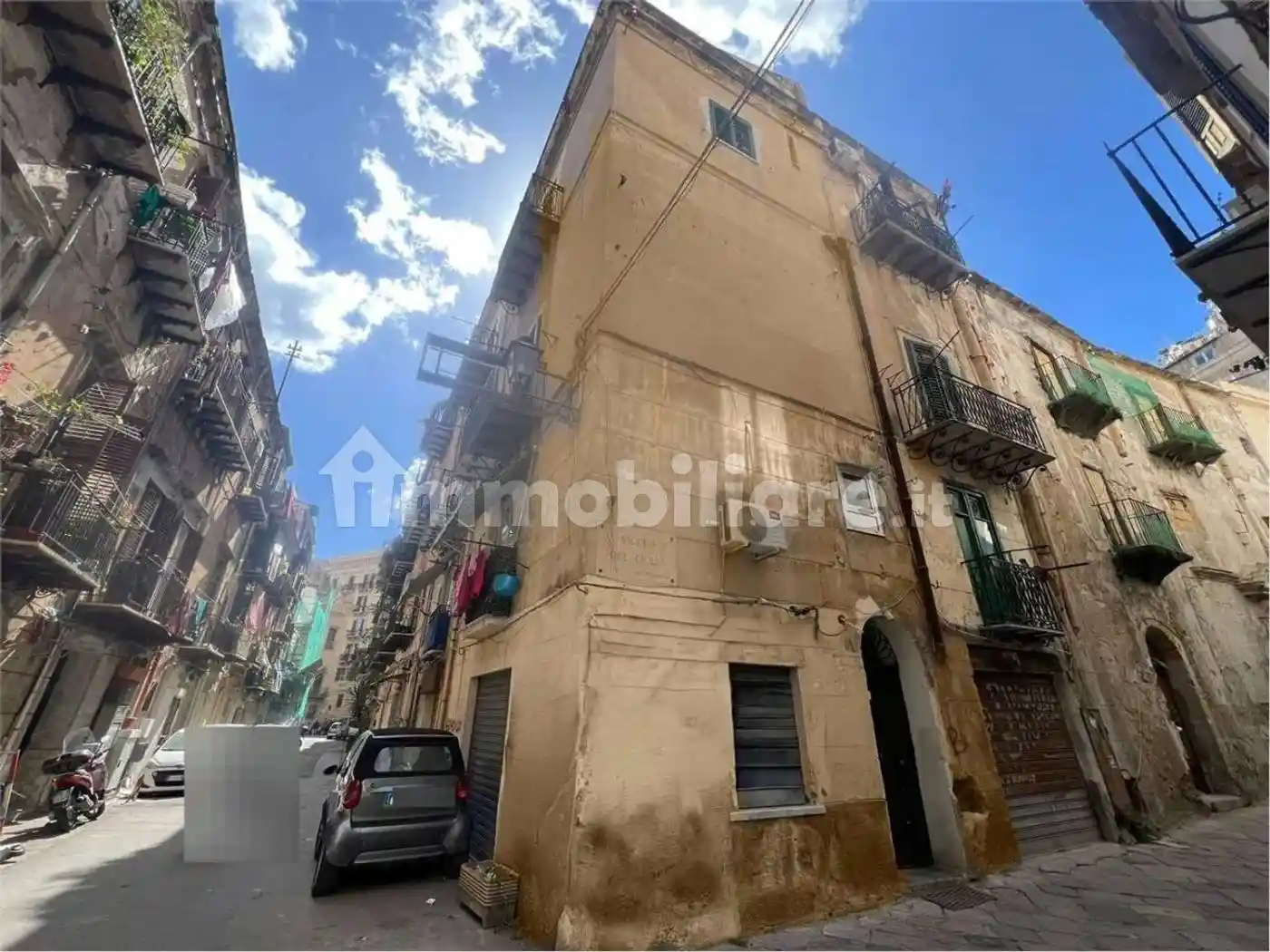 Appartamento in vendita a Palermo