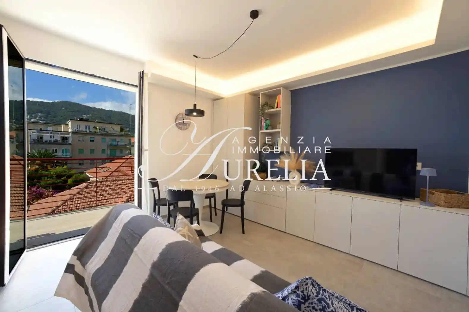 Bilocale via San Giovanni Bosco 7, Centro, Alassio - foto 2