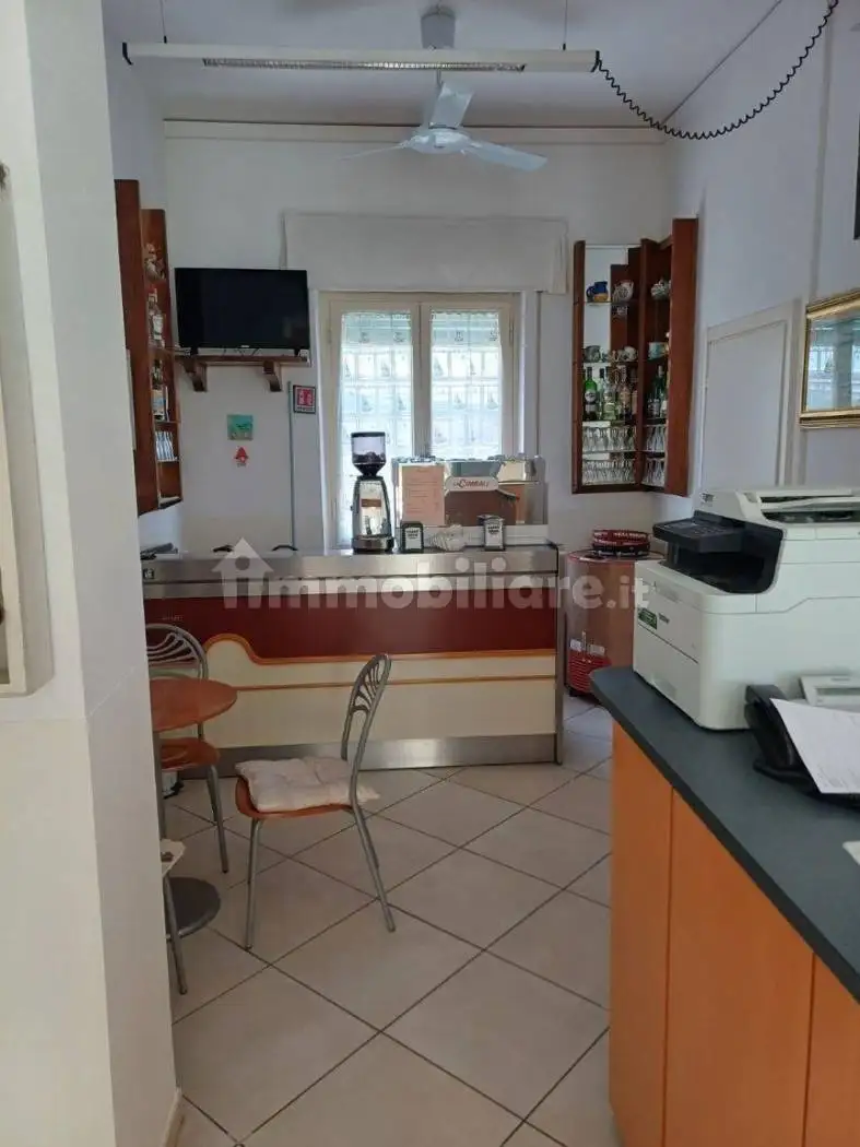 Palazzo - Edificio in Affitto - foto 5