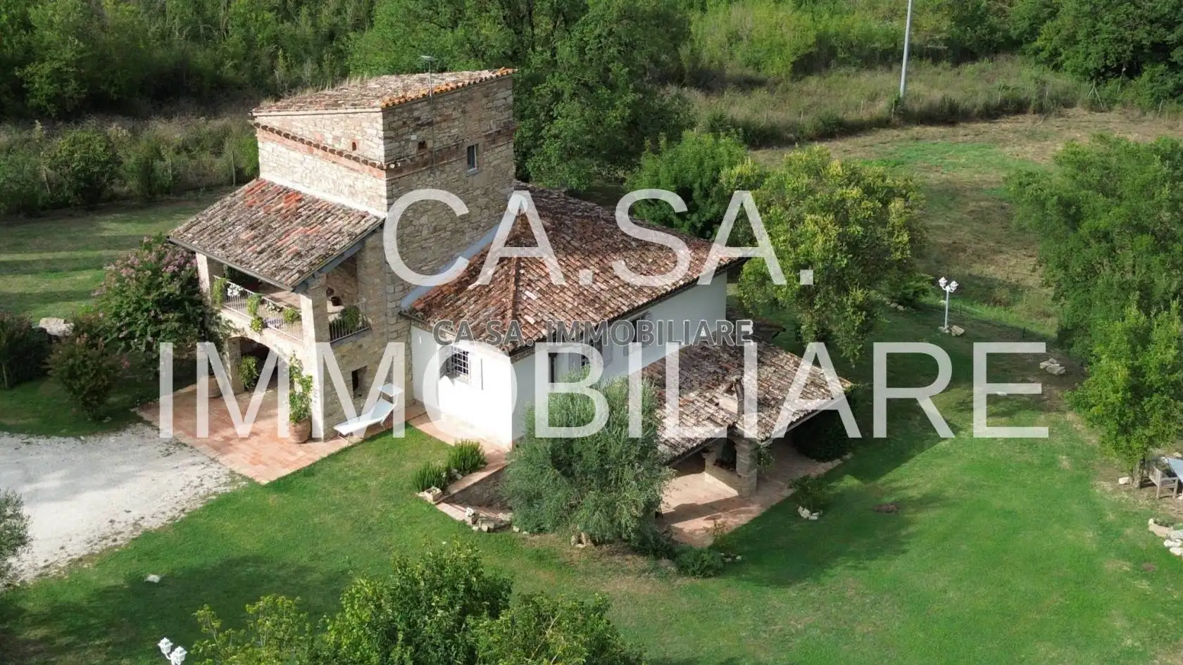 Rustico - Casale in vendita a Monte Castello di Vibio