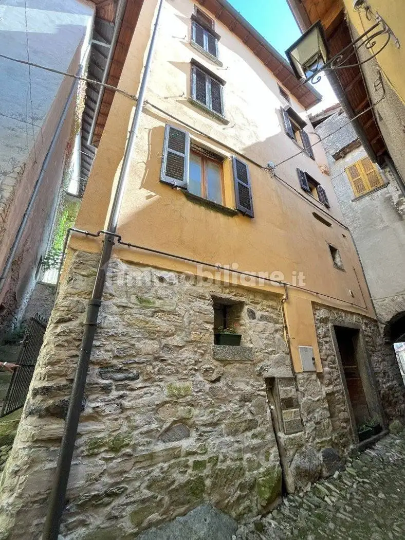 Terratetto unifamiliare via piana , 4, Riva, Faggeto Lario - foto 2