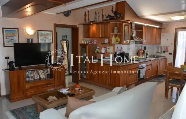 Appartamento in vendita a Edolo