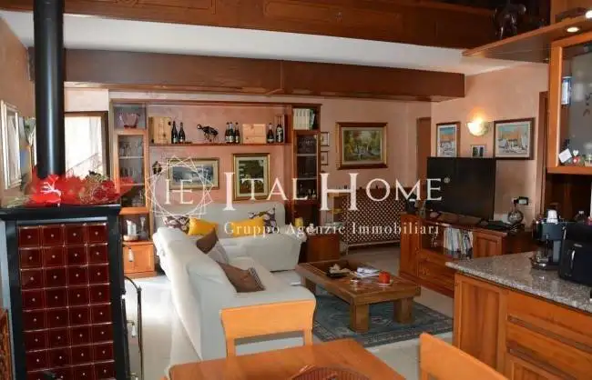 Quadrilocale ottimo stato, quarto piano, Centro, Edolo - foto 2